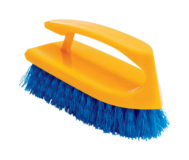 SCRUB BRUSH IRON HNDL 6"