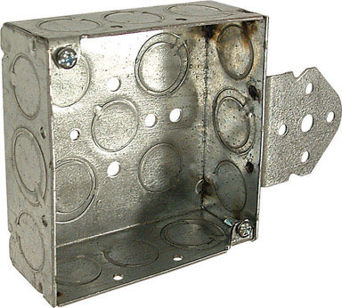 BOX SQ "B"BRKT 1 1/2"D