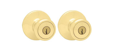 Kwikset Tylo Polished Brass Entry Knobs ANSI/BHMA Grade 3 1-3/4 in.
