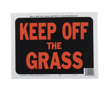 SIGN KEEP OFF GRASS PLST