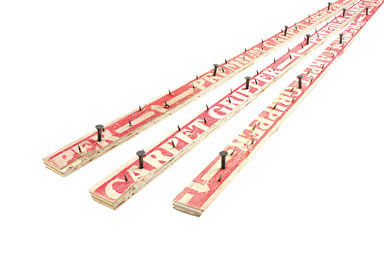 TACK STRIP WD/CNCT 4'PK3