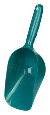 LRG PLASTIC GARDEN SCOOP