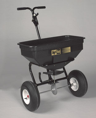 BROADCAST SPREADER 125LB