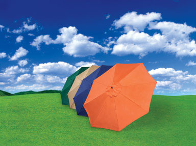 MRKT UMBRELLA 9' WOODEN