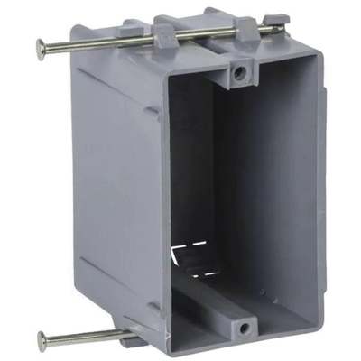 1GNG PVC NAIL/CEILNG BOX