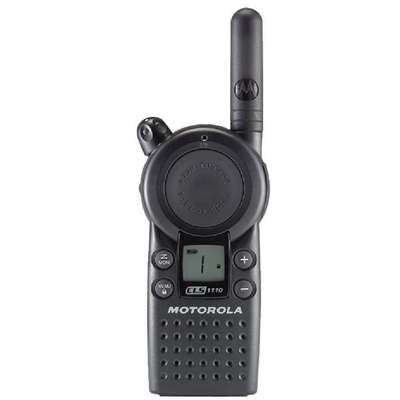 2-WAY UHF RADIO