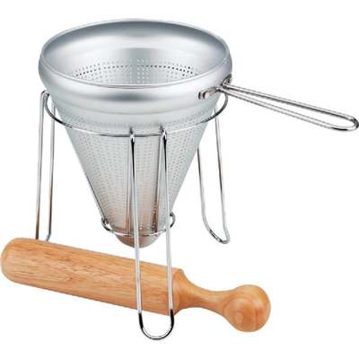 FOOD PRESS W/WOOD PESTLE