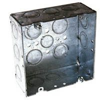 BOX OUTLET STEEL 4-11/16IN SQ