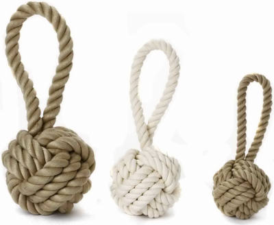 MED Nut Knot Tug Toy