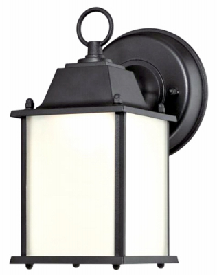 1LGT BLK Wall Lantern