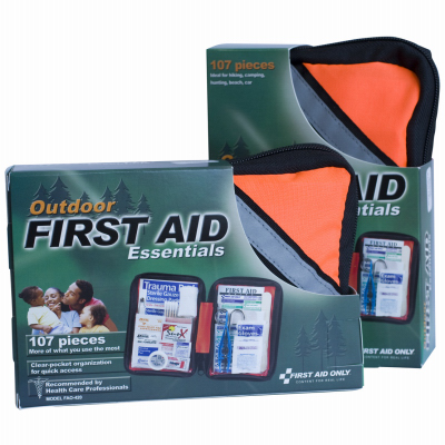 106PC Outdoor First Aid