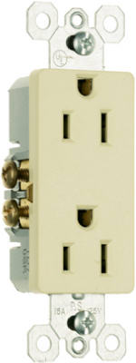 15A Ivory 3 Wire Decora Outlet