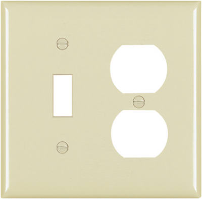 Ivory 1 Tog 1 Outlet Wallplate