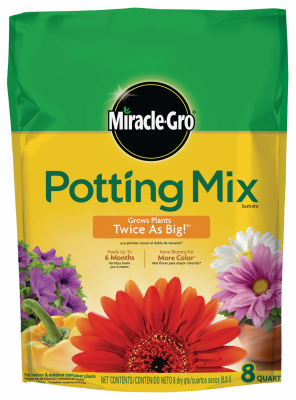 Miracle Gro Potting Mix (8 quart)