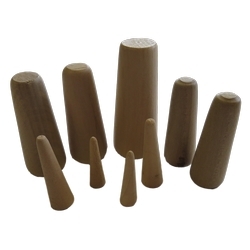 WOOD PLUGS  SMALL (9/ST)