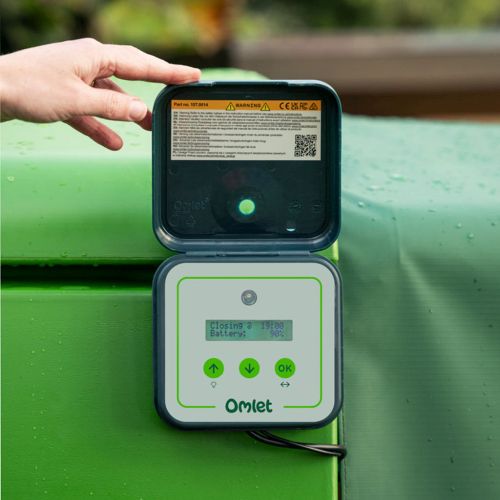 Omlet Smart Auto Coop Door