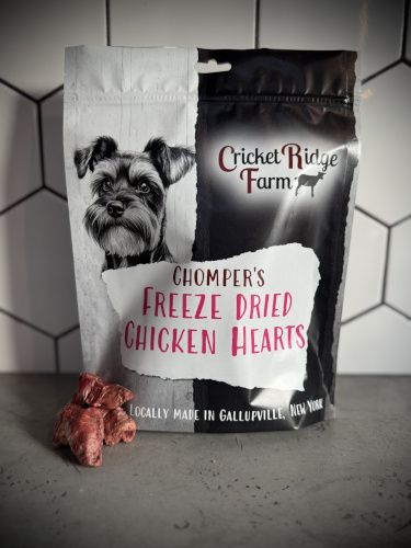 Chompers Freeze Dried Chicken Hearts 1.5oz