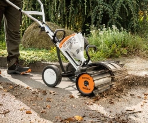 RENT ME: Power Sweeper Mm56 Stihl #5