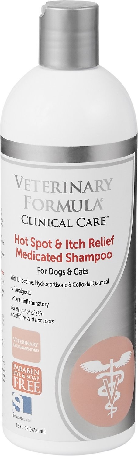 Veterinary Formula Clinical Care Shampoo Oatmeal Hot Spot 16oz