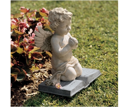 A Cherubs Prayer Statue