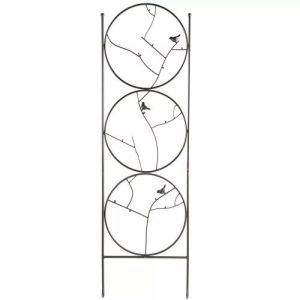 Trellis Circle Of Birds