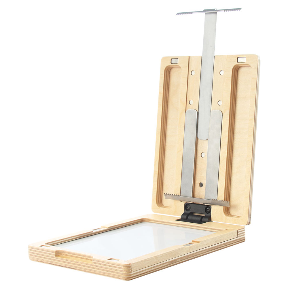 New Wave U.GO Plein Air Anywhere Pochade Box 6"x8"