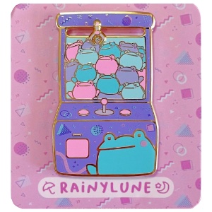 Rainylune Enamel Pin Retro Frog Claw Machine