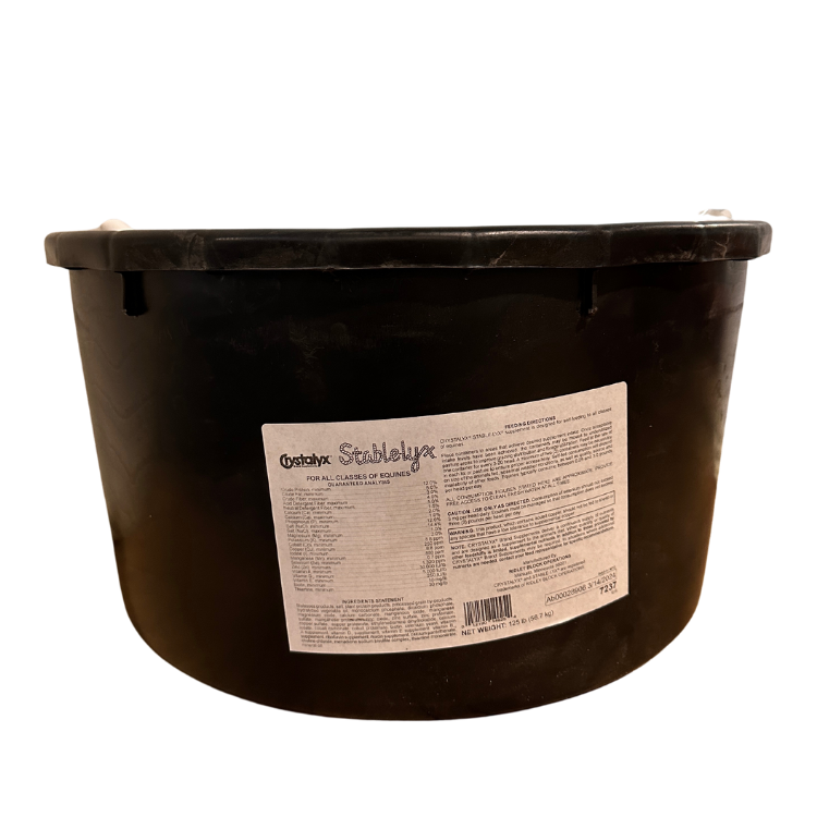 Crystalyx Stable-lyx Tub 125 lb