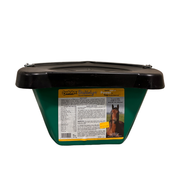 Crystalyx Stable-lyx Pail 33.3 lb