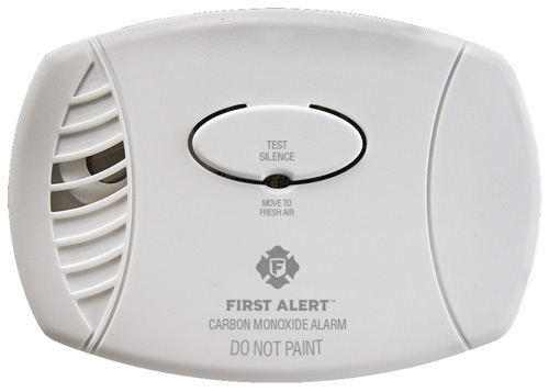 FIRST ALERT CO400 Carbon Monoxide Alarm, 10 ft, 9 V Battery