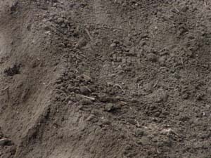 PULVERIZED LANDSCAPING TOPSOIL
