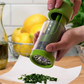 MICROPLANE 2-IN-1 HERB MILL