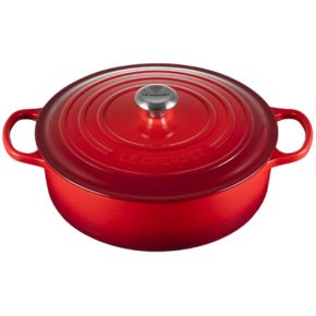 LeCrst:6.2L Shlw Rnd Oven Cerise