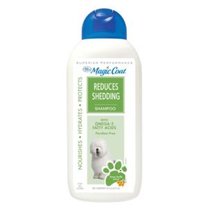  Four Paws Magic Coat Reduces Shedding Shampoo for Dogs - 16oz