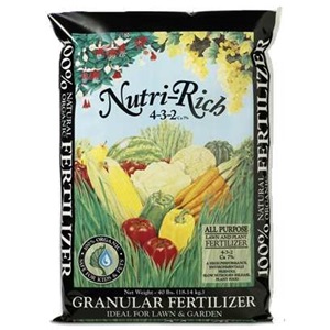 Stutzman Farms NutriRich Organic Granular Fertilizer 4-3-2 - 40 lbs