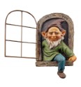 Red Carpet Studios 49063 Garden Gnome in Window Tree Face - Beard 