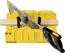 CLAMPING MITRE BOX W/SAW