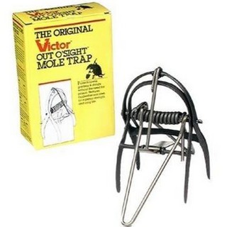 VICTOR OOS MOLE TRAP