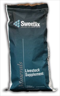 SW SWTLX MAGNUM MILK MINERAL 25#