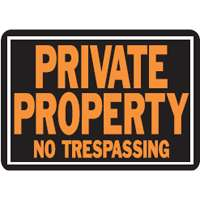 SIGN 848 PRIVATE PROPERTY NO TRE